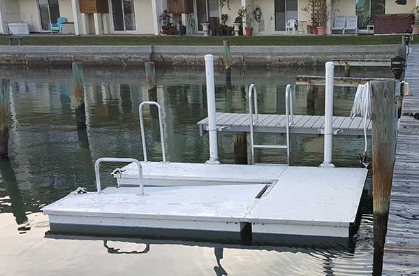 8 x 12 Slip Kayak Dock Undecked